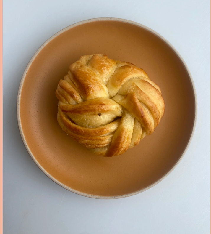 Cardamom & Turbinado Sugar