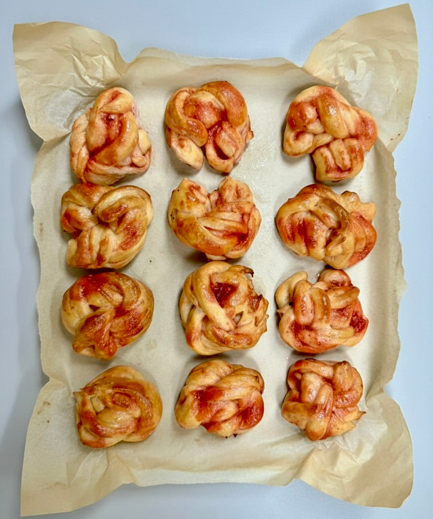 Box of Mini Babka rolls (A dozen)