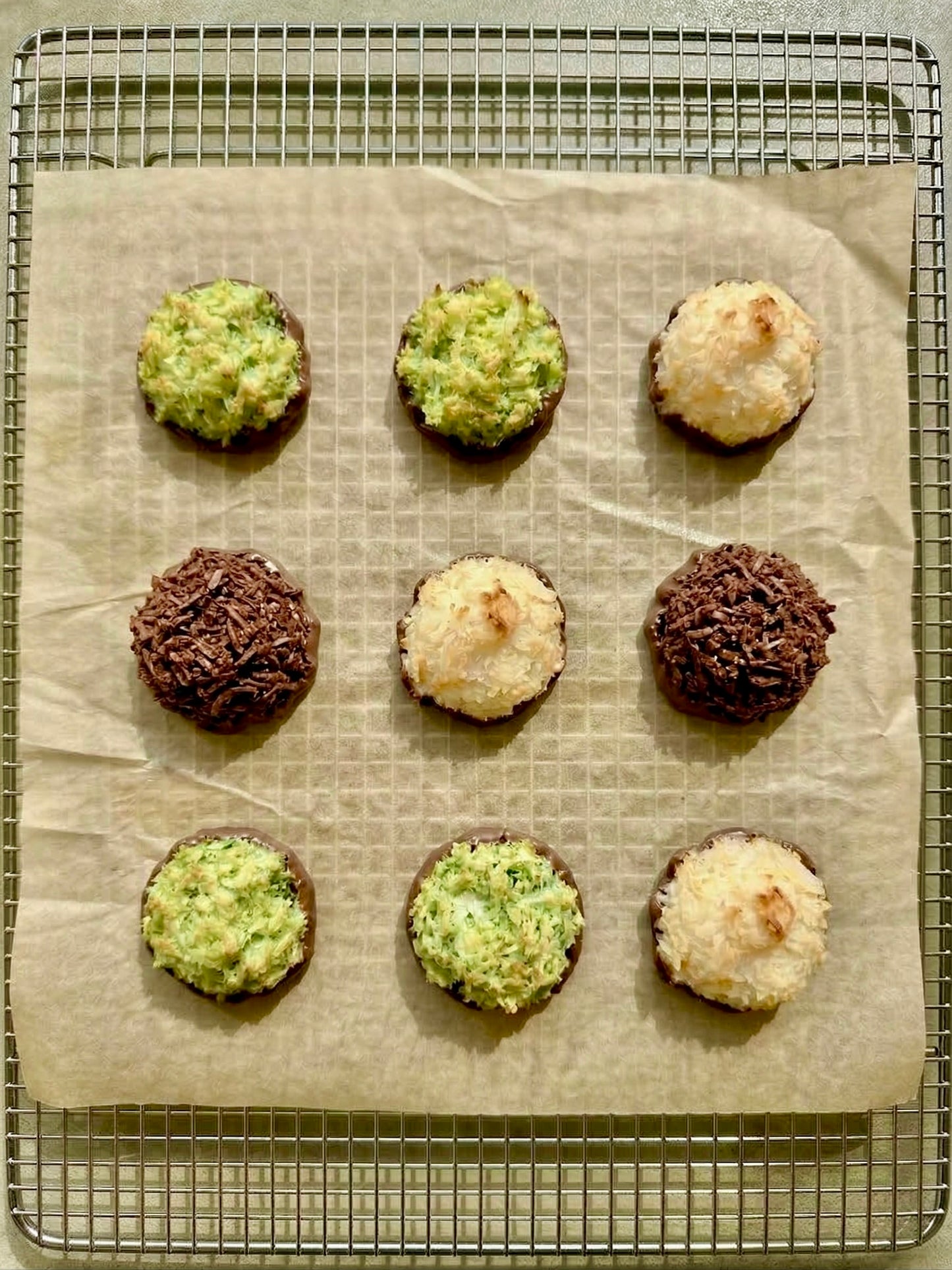 The Macaroon Collection (Pack of 6)